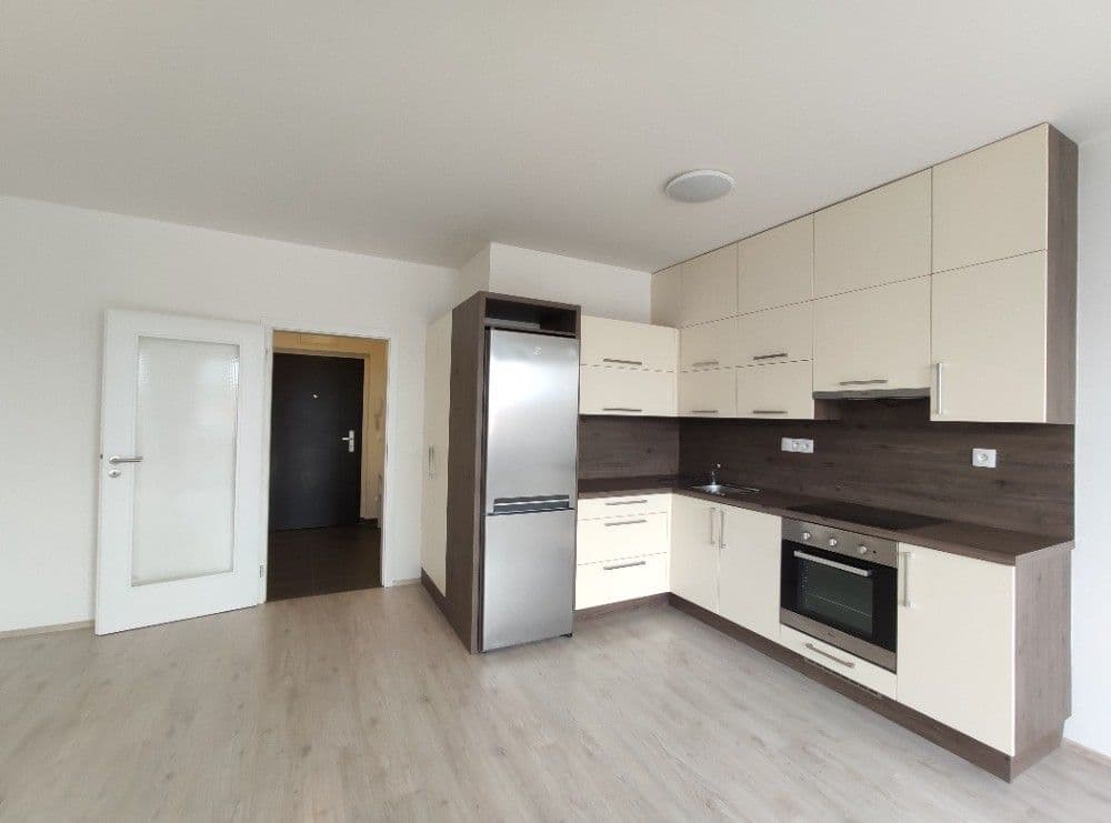 Pronájem bytu 1+kk 43 m², Škrábkových, Praha, Praha Pronájem bytu 1+kk 43 m², Škrábkových, Praha, Praha