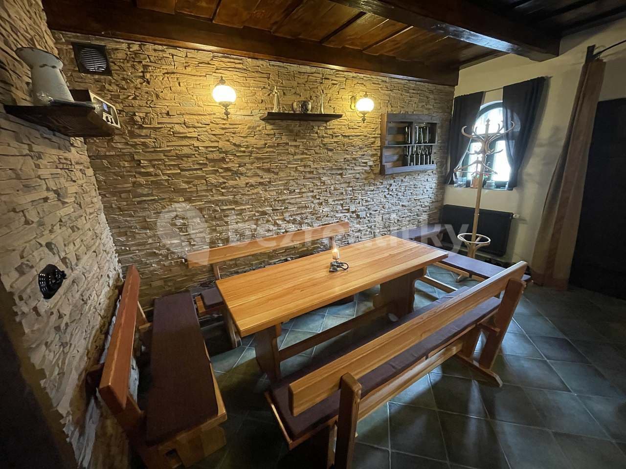 Pronájem chaty, chalupy, Mutěnice, Jihomoravský kraj Pronájem chaty, chalupy, Mutěnice, Jihomoravský kraj