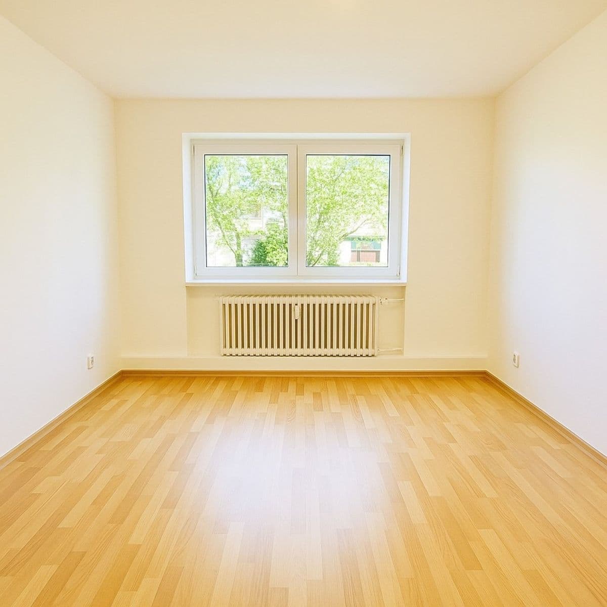 Pronájem bytu 3+1 77 m², Československé armády, Frýdek-Místek, Moravskoslezský kraj Pronájem bytu 3+1 77 m², Československé armády, Frýdek-Místek, Moravskoslezský kraj