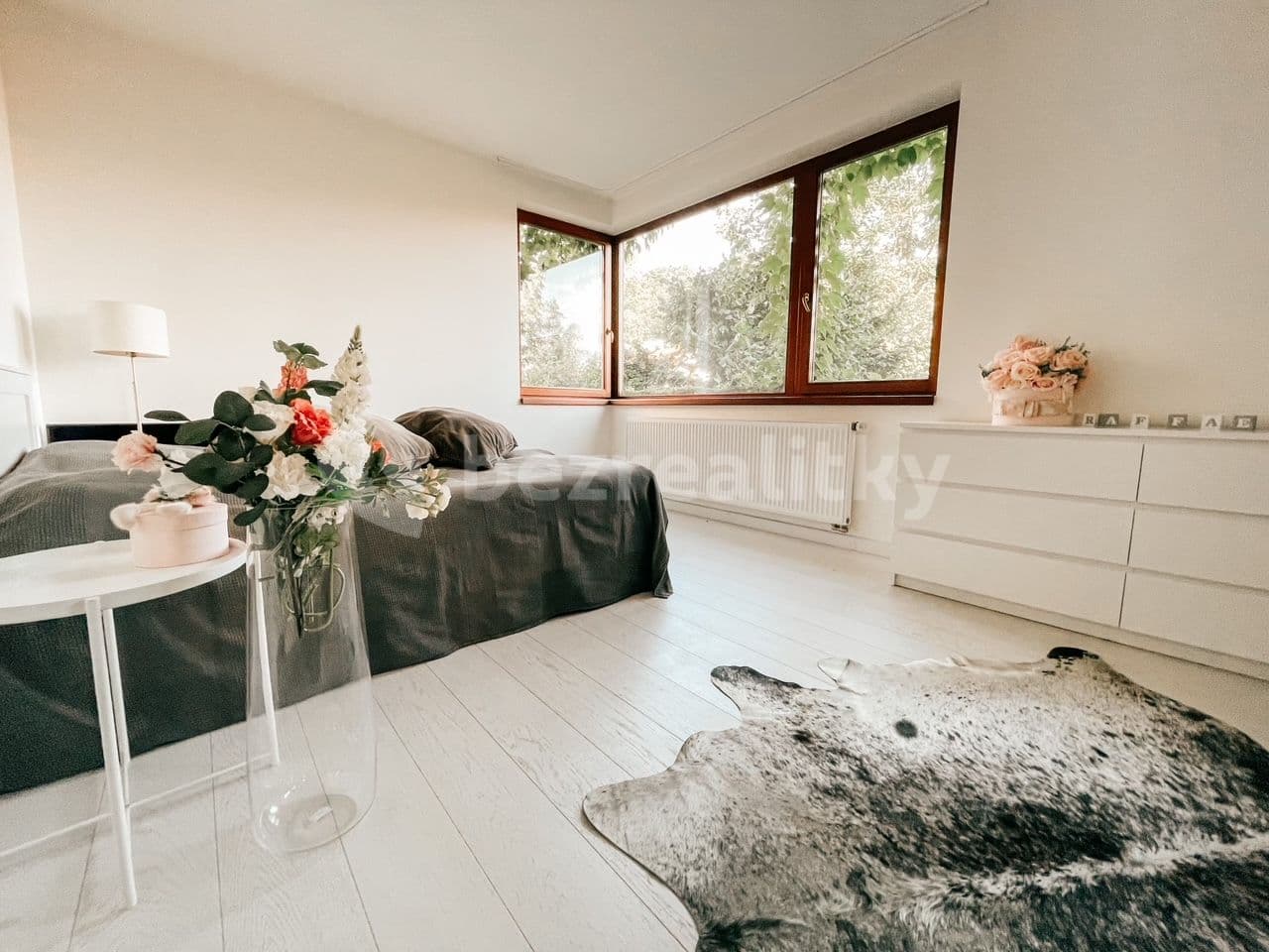 Pronájem bytu 3+kk 130 m², Na Doubkové, Praha, Praha Pronájem bytu 3+kk 130 m², Na Doubkové, Praha, Praha