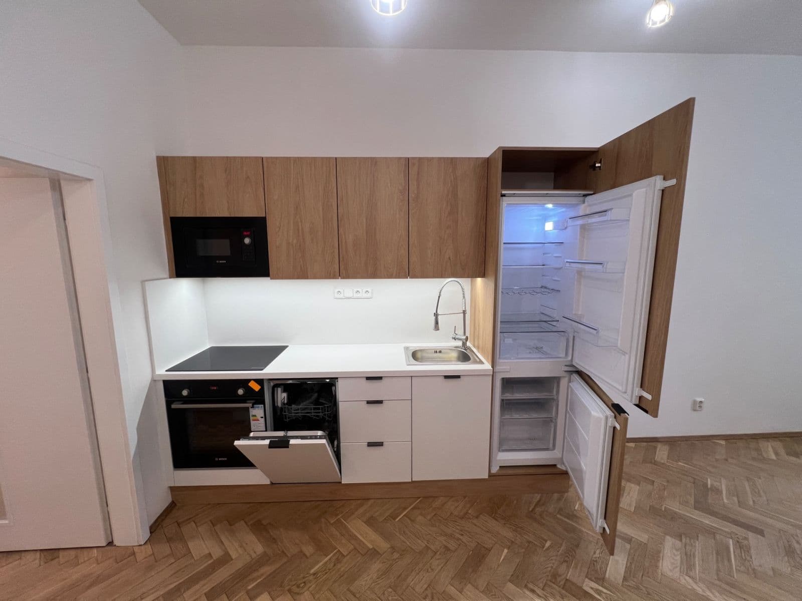 Pronájem bytu 2+kk 40 m², Dalimilova, Praha, Praha Pronájem bytu 2+kk 40 m², Dalimilova, Praha, Praha