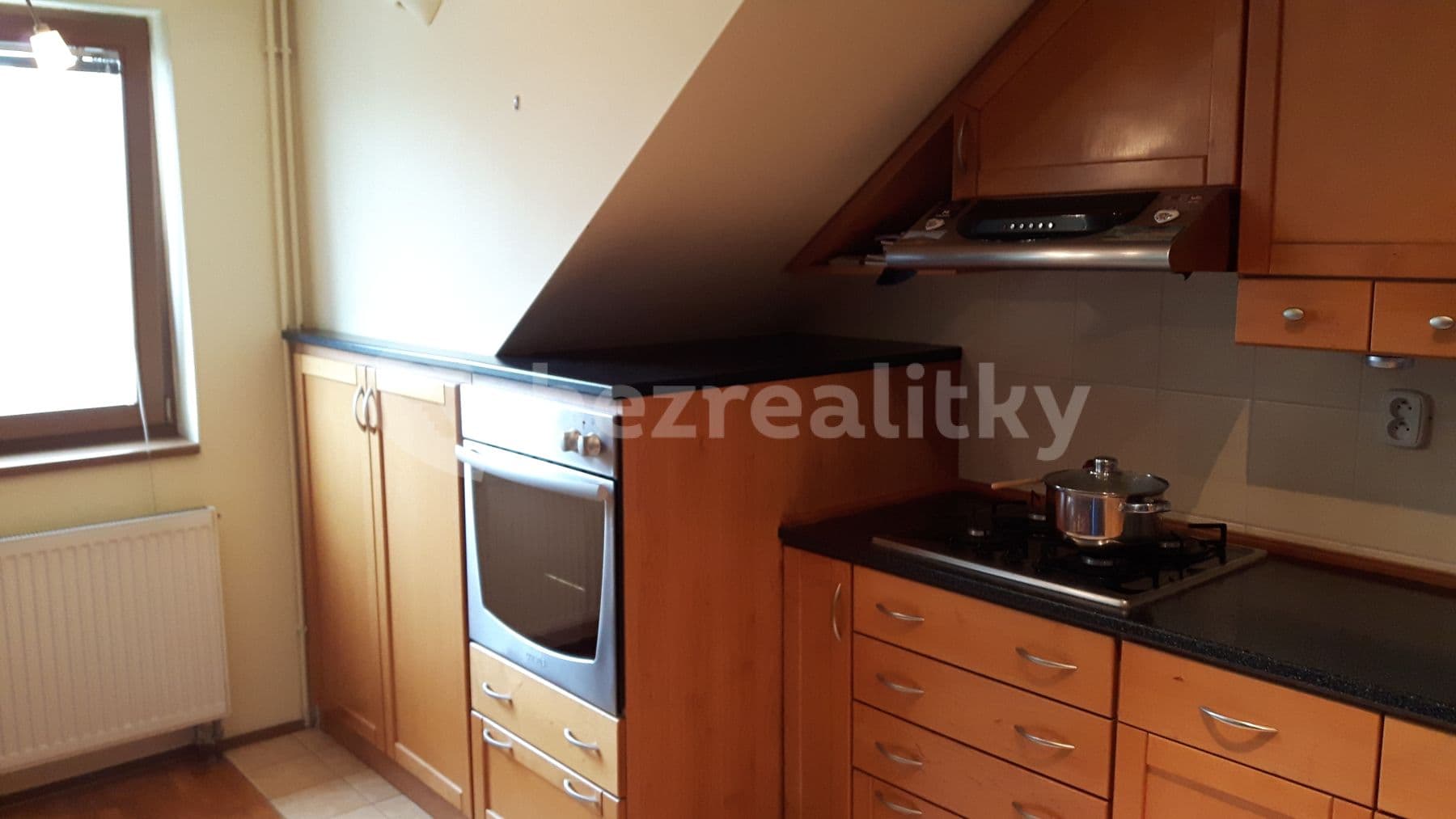 Pronájem bytu 2+1 73 m², Česká, Nové Mesto, Bratislavský kraj Pronájem bytu 2+1 73 m², Česká, Nové Mesto, Bratislavský kraj