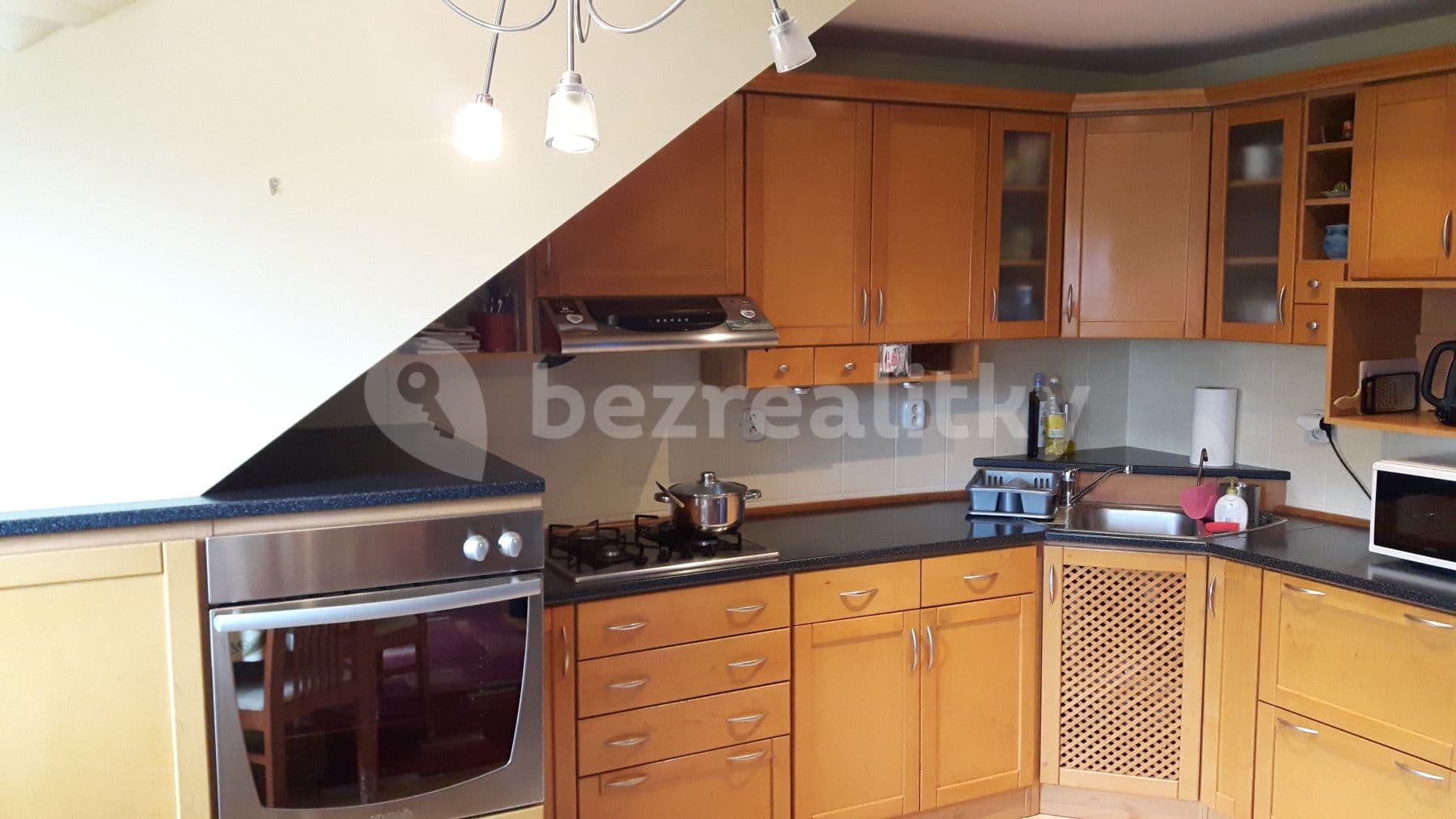 Pronájem bytu 2+1 73 m², Česká, Nové Mesto, Bratislavský kraj Pronájem bytu 2+1 73 m², Česká, Nové Mesto, Bratislavský kraj