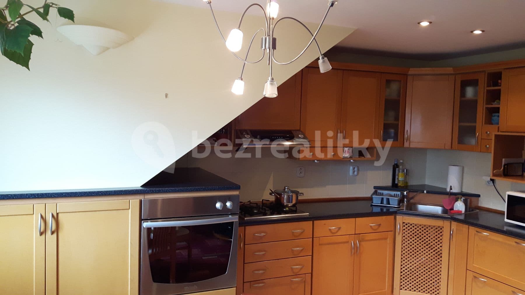 Pronájem bytu 2+1 73 m², Česká, Nové Mesto, Bratislavský kraj Pronájem bytu 2+1 73 m², Česká, Nové Mesto, Bratislavský kraj