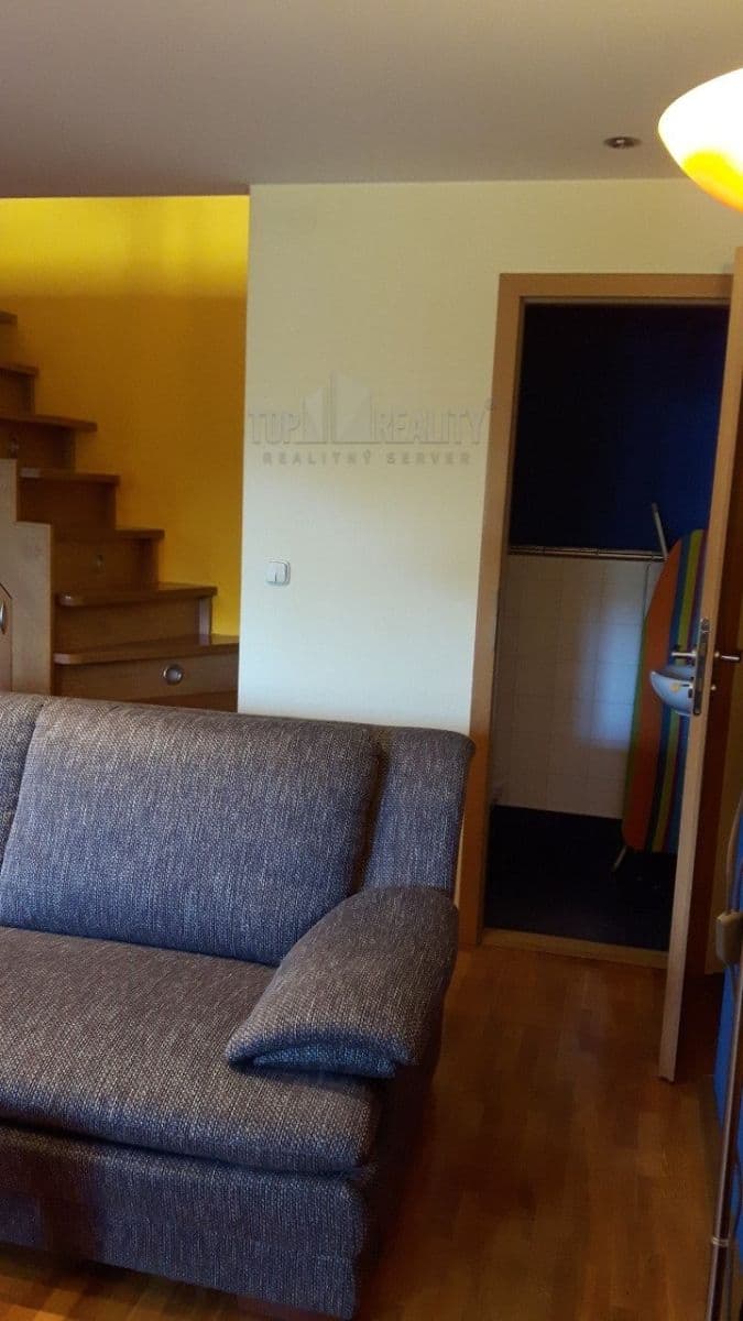 Pronájem bytu 2+1 68 m², Česká, Nové Mesto, Bratislavský kraj Pronájem bytu 2+1 68 m², Česká, Nové Mesto, Bratislavský kraj