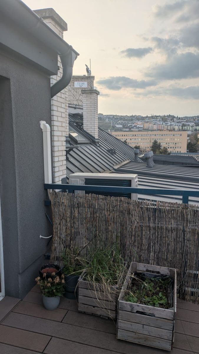Pronájem bytu 2+1 68 m², Česká, Nové Mesto, Bratislavský kraj Pronájem bytu 2+1 68 m², Česká, Nové Mesto, Bratislavský kraj