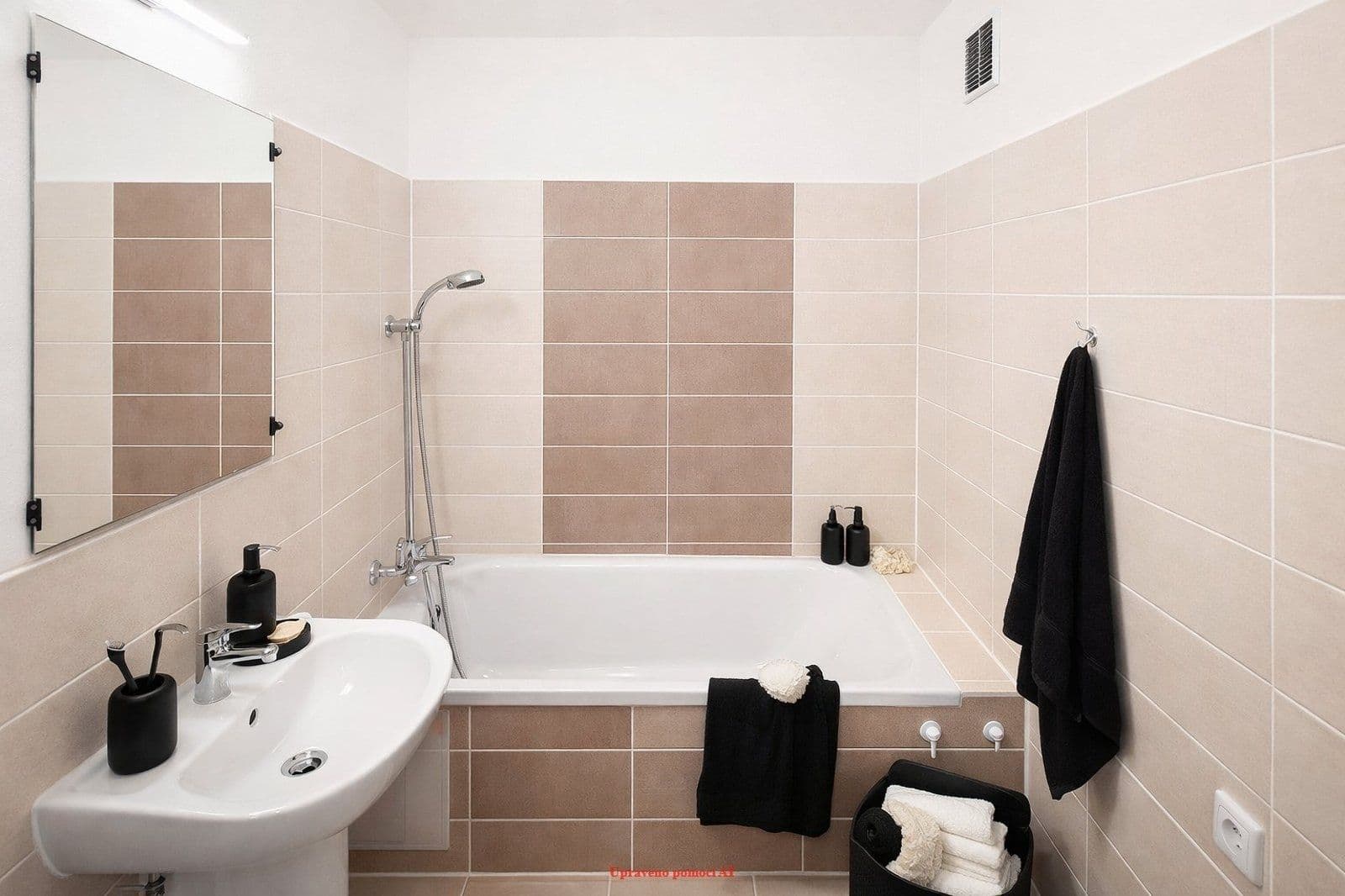 Pronájem bytu 2+1 53 m², Slovenská, Karviná, Moravskoslezský kraj Pronájem bytu 2+1 53 m², Slovenská, Karviná, Moravskoslezský kraj