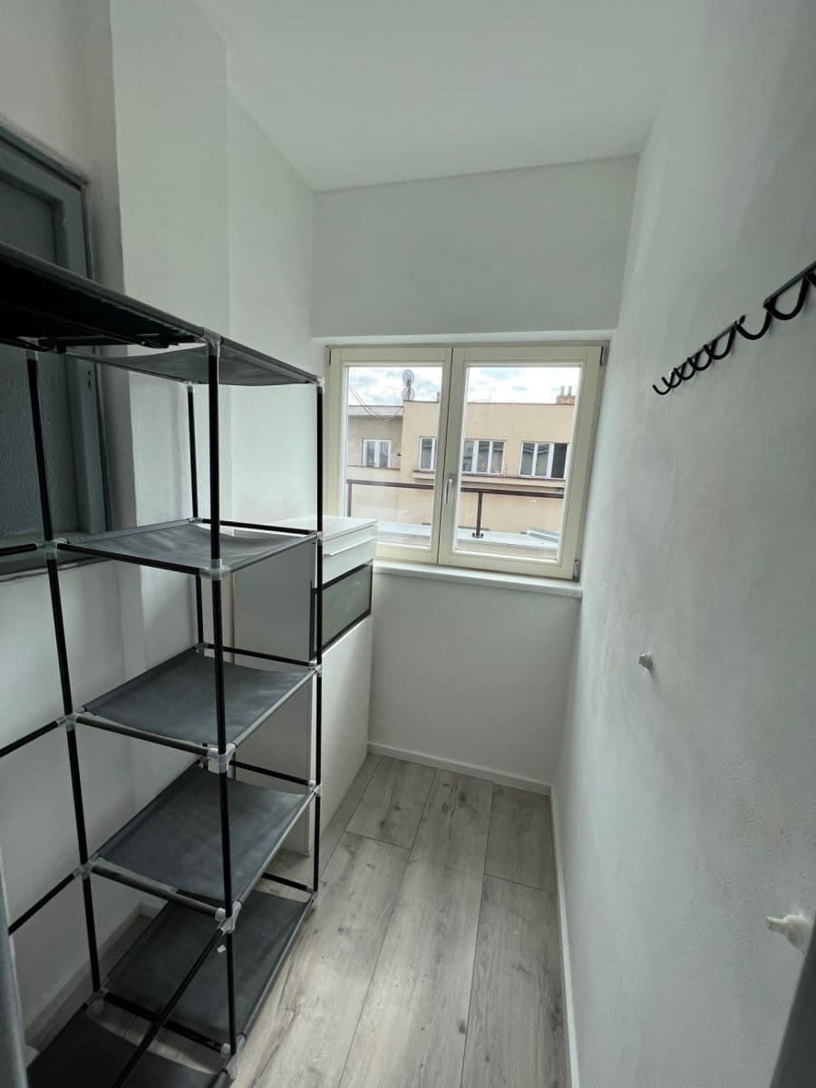 Pronájem bytu 2+kk 56 m², Sdružení, Praha, Praha Pronájem bytu 2+kk 56 m², Sdružení, Praha, Praha