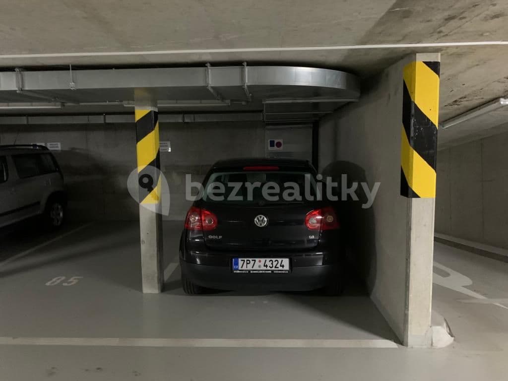 Pronájem garáže 13 m², Panuškova, Praha, Praha Pronájem garáže 13 m², Panuškova, Praha, Praha