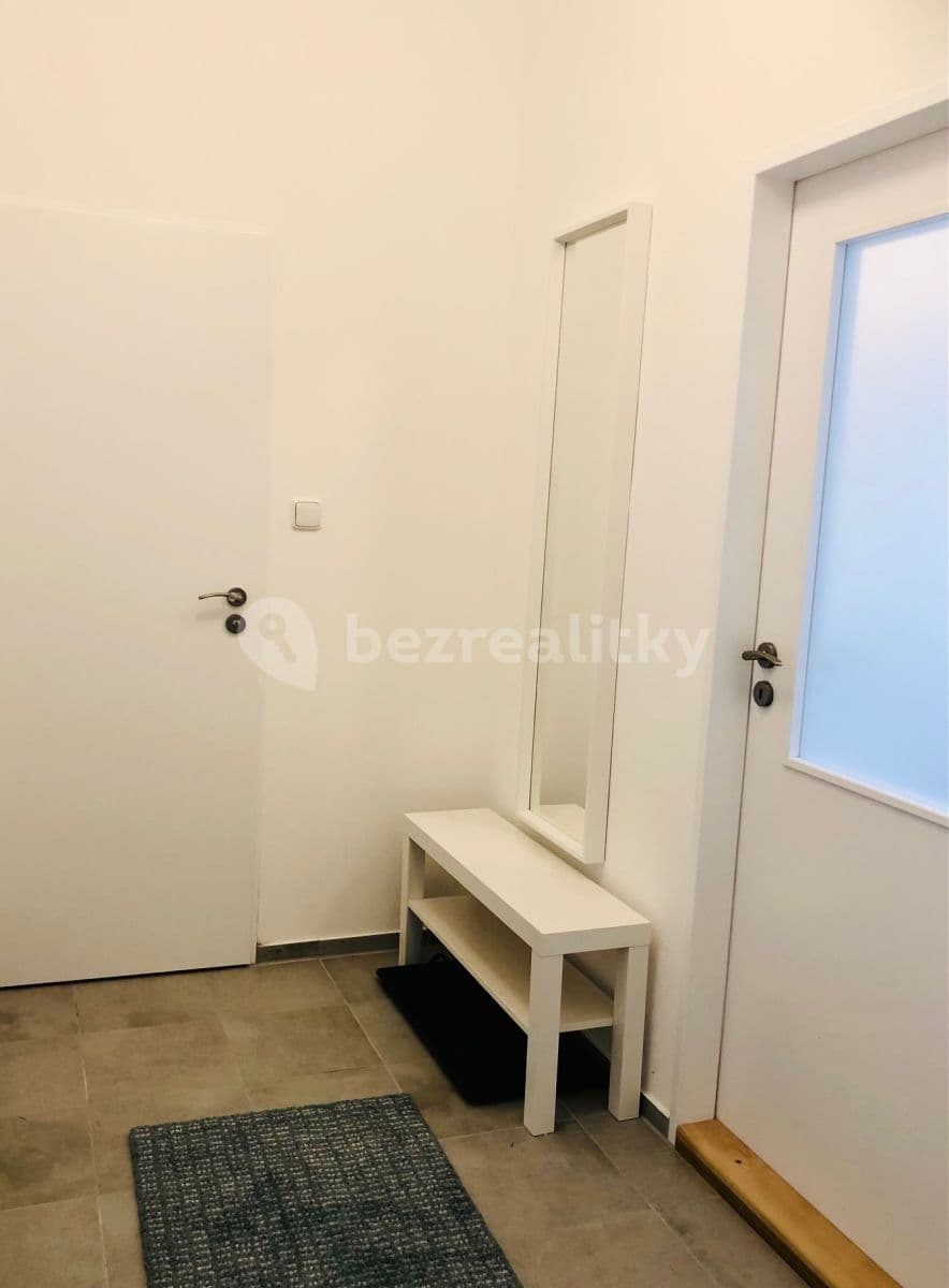 Pronájem bytu 1+kk 30 m², Kloboučnická, Praha, Praha Pronájem bytu 1+kk 30 m², Kloboučnická, Praha, Praha