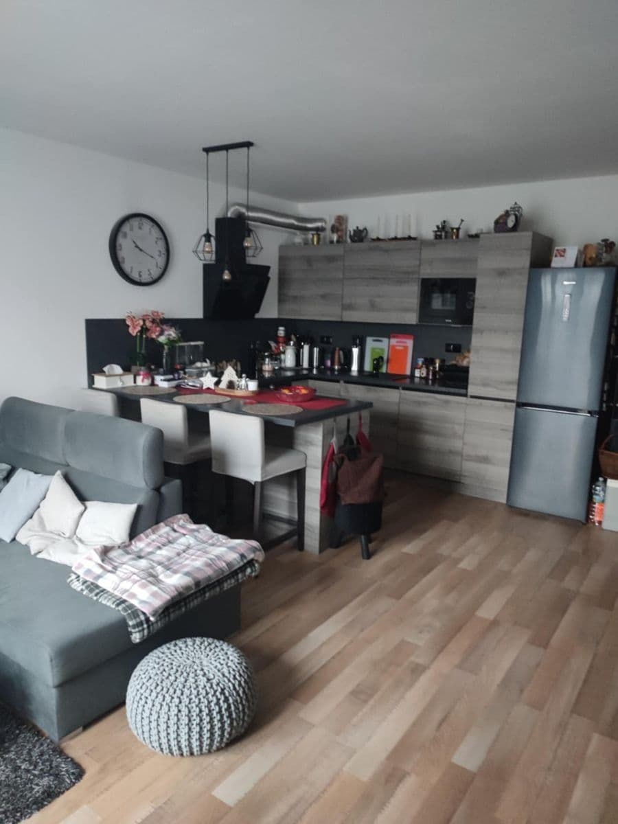 Prodej bytu 2+kk 53 m², Chýně, Středočeský kraj Prodej bytu 2+kk 53 m², Chýně, Středočeský kraj