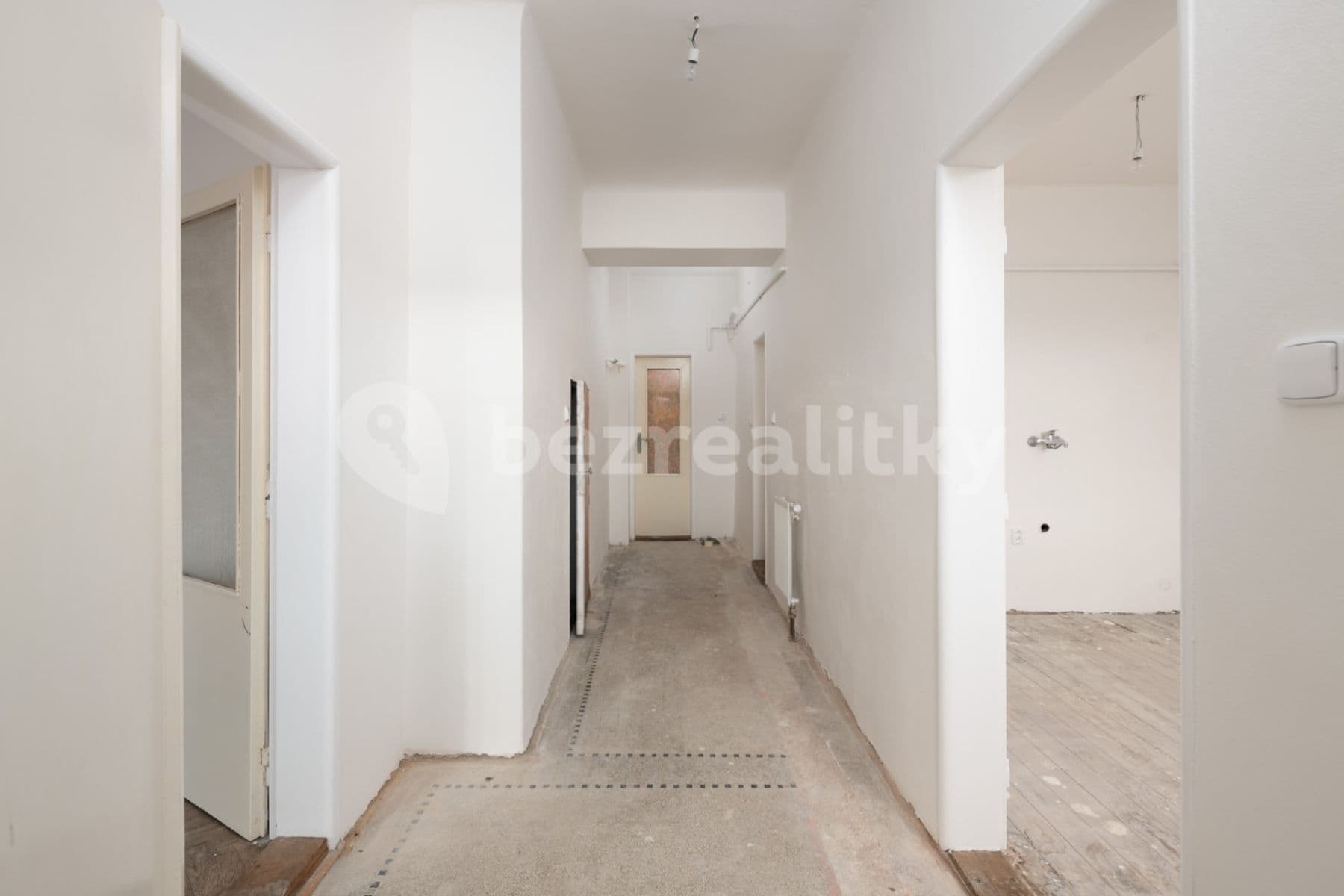 Prodej bytu 2+1 91 m², U Pekáren, Praha, Praha Prodej bytu 2+1 91 m², U Pekáren, Praha, Praha