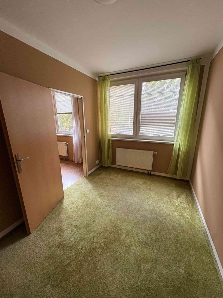 Pronájem bytu 2+kk 46 m², Hnězdenská, Praha, Praha Pronájem bytu 2+kk 46 m², Hnězdenská, Praha, Praha