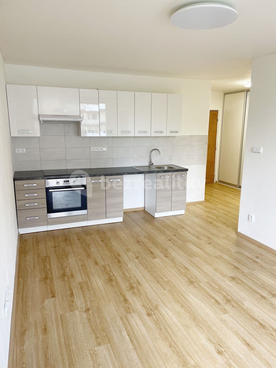 Pronájem bytu 2+kk 40 m², Bělehradská, Most, Ústecký kraj Pronájem bytu 2+kk 40 m², Bělehradská, Most, Ústecký kraj