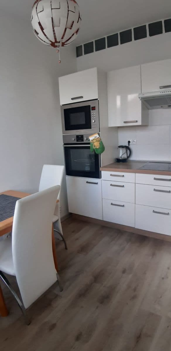 Pronájem bytu 1+1 33 m², Větrná, České Budějovice, Jihočeský kraj Pronájem bytu 1+1 33 m², Větrná, České Budějovice, Jihočeský kraj