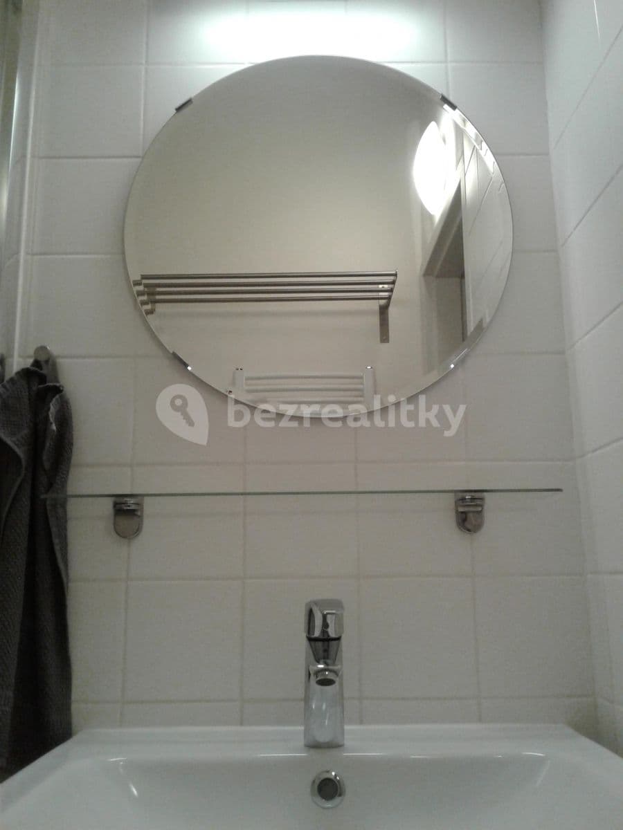 Pronájem bytu 1+1 31 m², Čihákova, Praha, Praha Pronájem bytu 1+1 31 m², Čihákova, Praha, Praha