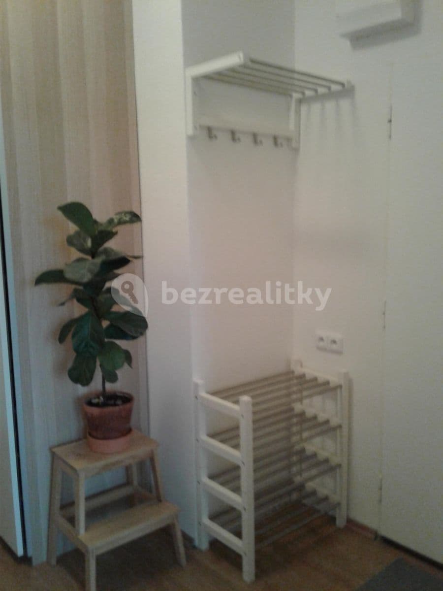Pronájem bytu 1+1 31 m², Čihákova, Praha, Praha Pronájem bytu 1+1 31 m², Čihákova, Praha, Praha