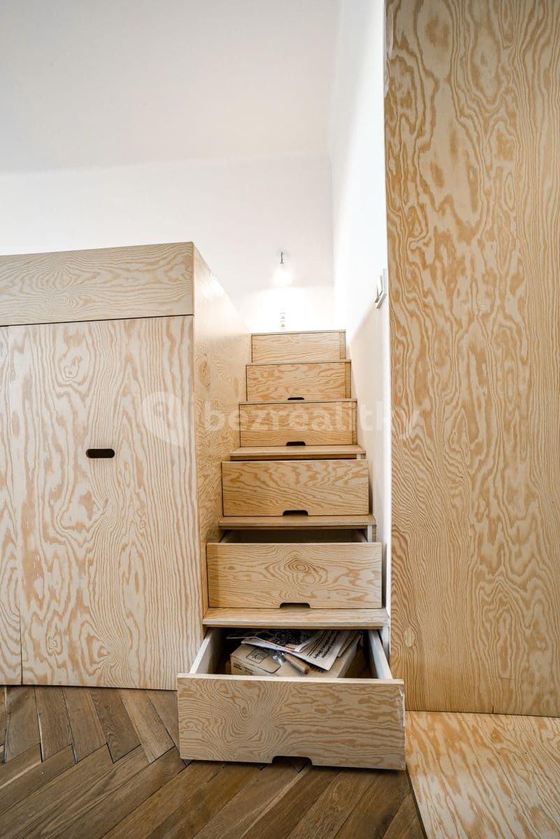 Pronájem bytu 1+1 37 m², Bubenská, Praha, Praha Pronájem bytu 1+1 37 m², Bubenská, Praha, Praha