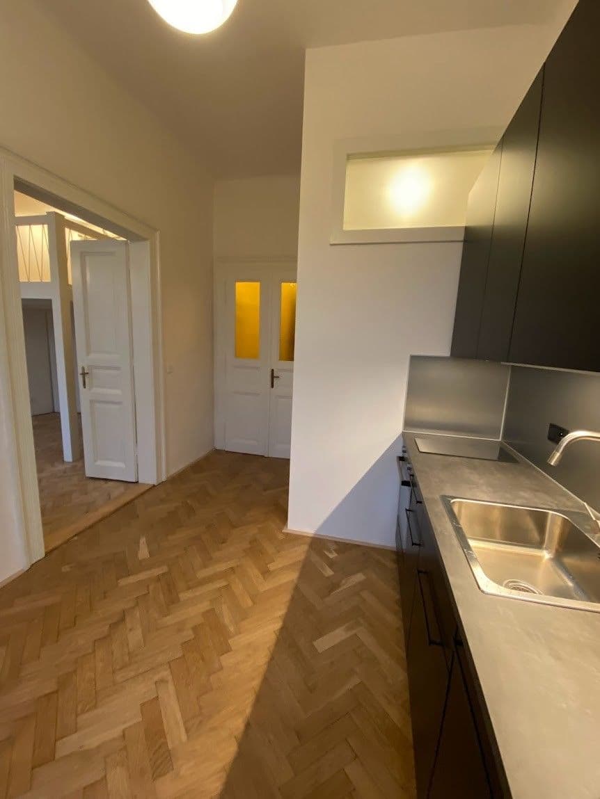 Pronájem bytu 2+kk 45 m², Na Bělidle, Praha, Praha Pronájem bytu 2+kk 45 m², Na Bělidle, Praha, Praha