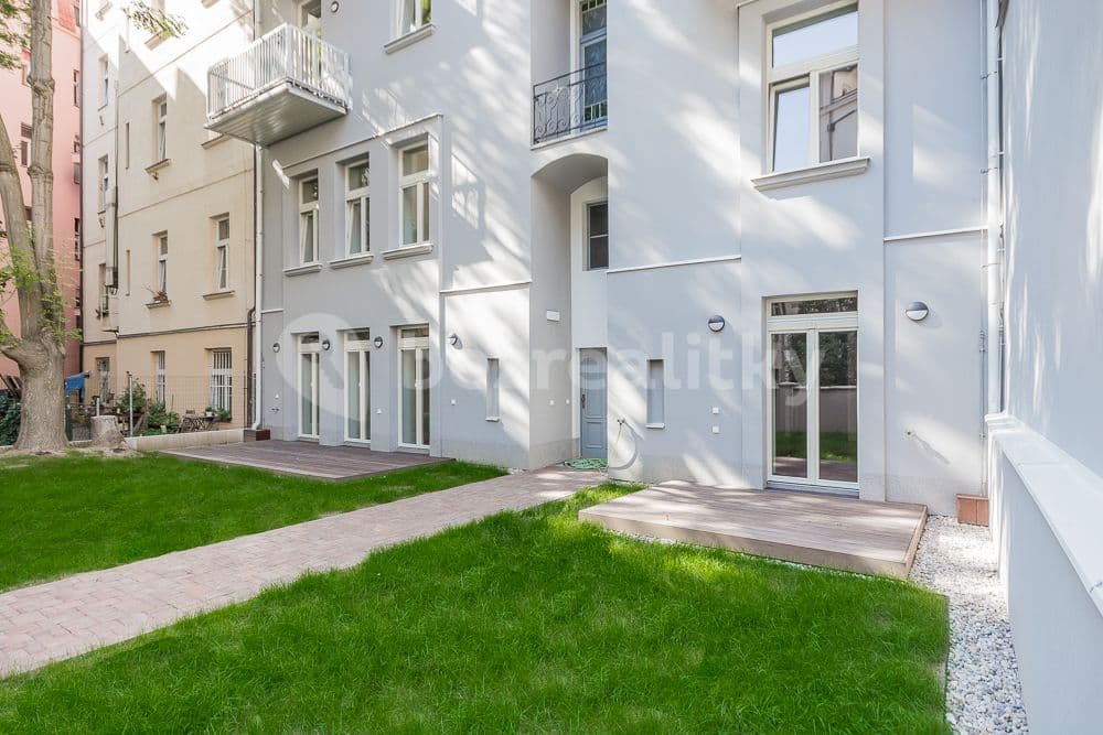 Pronájem bytu 2+kk 49 m², Charkovská, Praha, Praha Pronájem bytu 2+kk 49 m², Charkovská, Praha, Praha