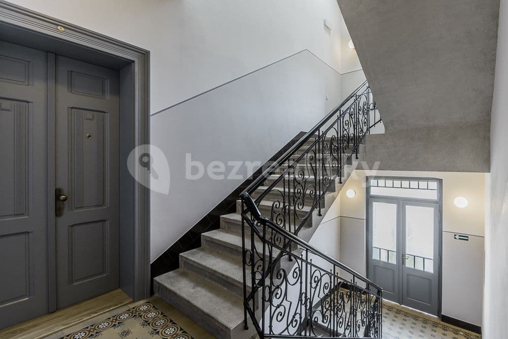 Pronájem bytu 2+kk 49 m², Charkovská, Praha, Praha Pronájem bytu 2+kk 49 m², Charkovská, Praha, Praha