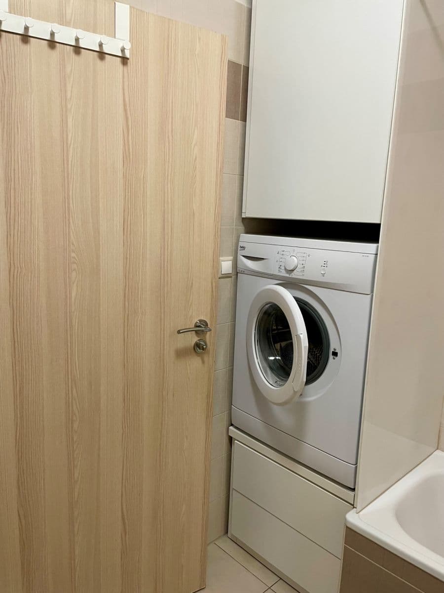 Prodej bytu 2+kk 49 m², Edvarda Beneše, Olomouc, Olomoucký kraj Prodej bytu 2+kk 49 m², Edvarda Beneše, Olomouc, Olomoucký kraj