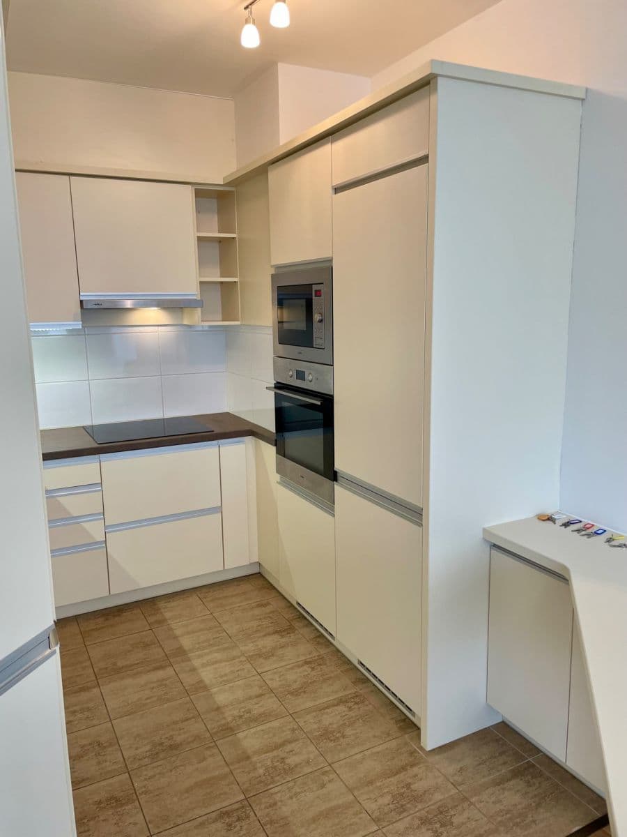 Prodej bytu 2+kk 49 m², Edvarda Beneše, Olomouc, Olomoucký kraj Prodej bytu 2+kk 49 m², Edvarda Beneše, Olomouc, Olomoucký kraj