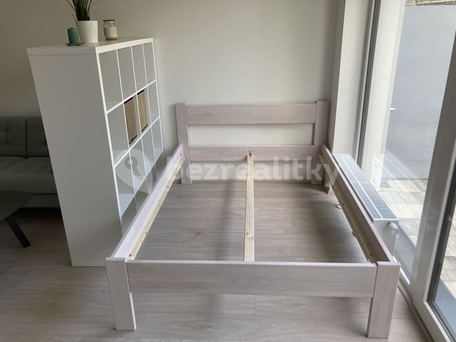 Pronájem bytu 1+kk 37 m², Pod Viaduktem, Praha, Praha Pronájem bytu 1+kk 37 m², Pod Viaduktem, Praha, Praha
