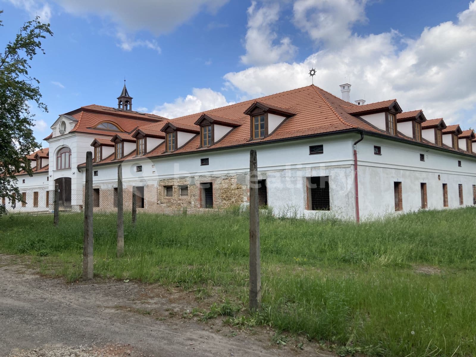 Pronájem bytu 1+kk 37 m², Pod Viaduktem, Praha, Praha Pronájem bytu 1+kk 37 m², Pod Viaduktem, Praha, Praha