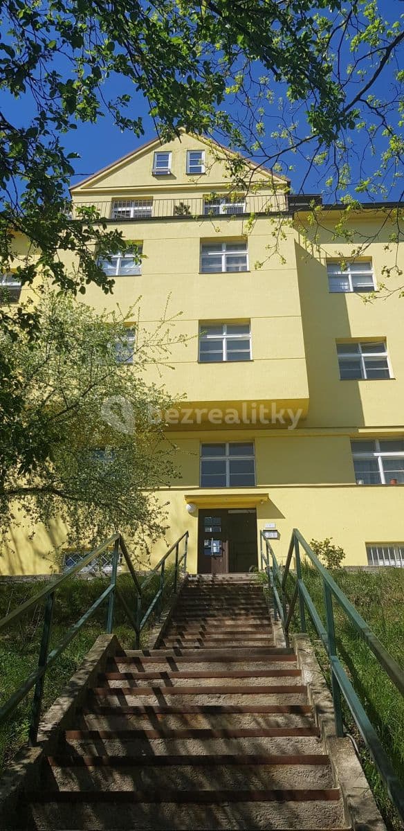 Pronájem bytu 1+kk 25 m², Pod Zvonařkou, Praha, Praha Pronájem bytu 1+kk 25 m², Pod Zvonařkou, Praha, Praha