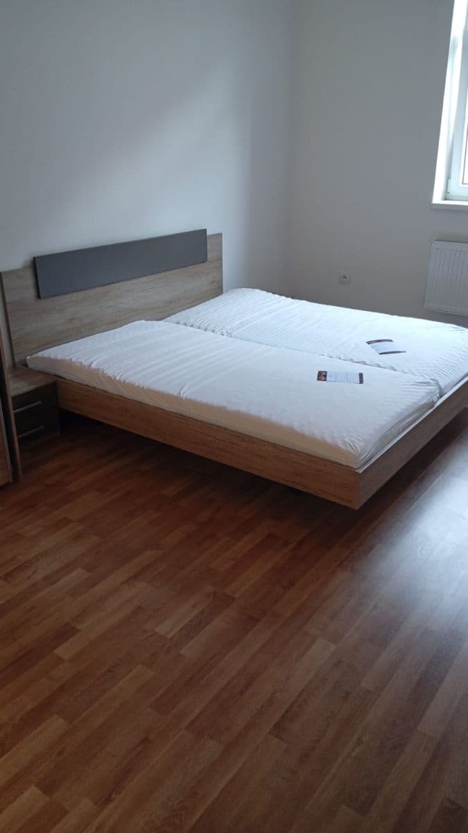 Pronájem bytu 3+kk 68 m², Malířská, Praha, Praha Pronájem bytu 3+kk 68 m², Malířská, Praha, Praha