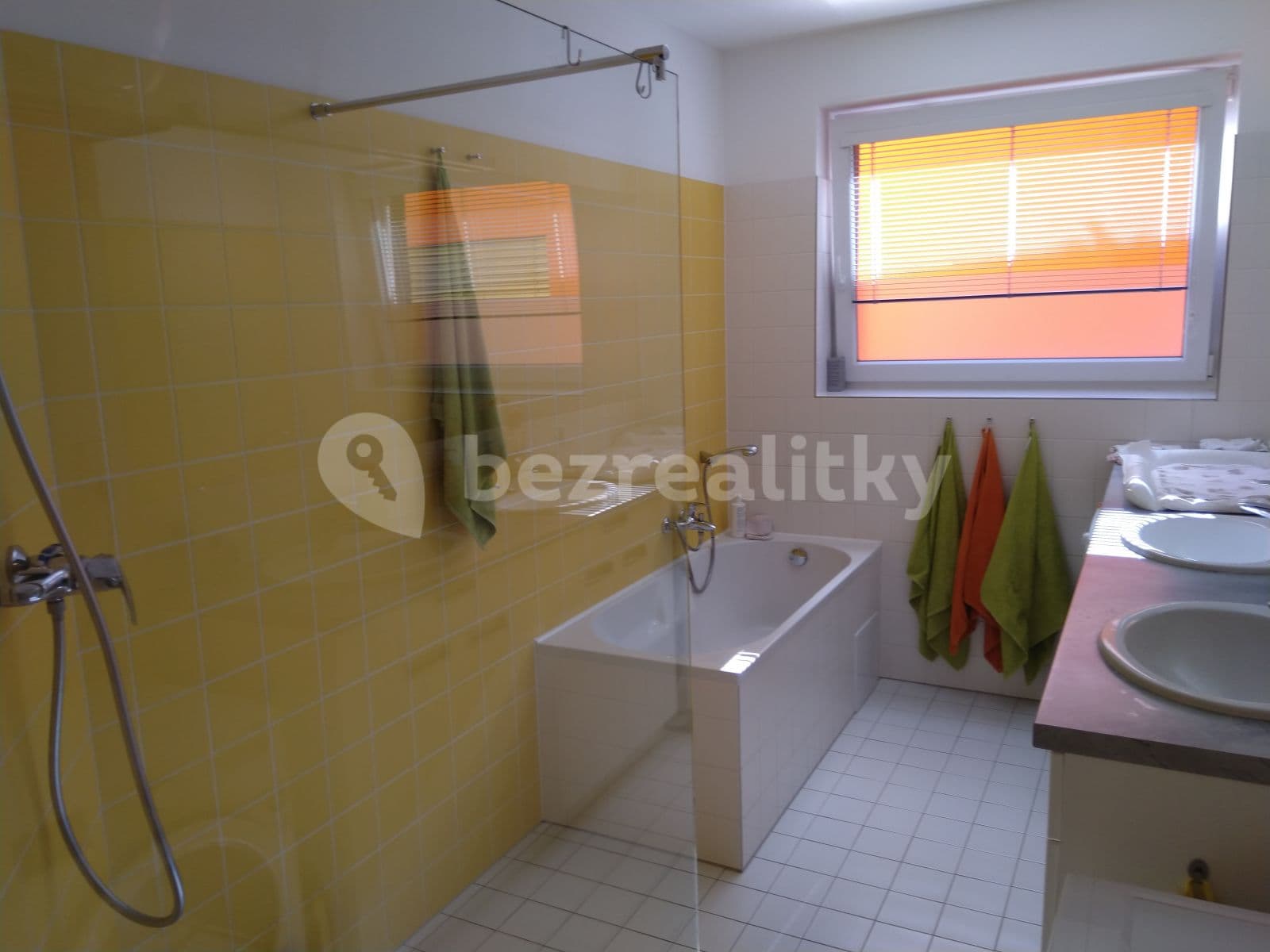 Pronájem bytu 3+kk 112 m², Javorová, Liberec, Liberecký kraj Pronájem bytu 3+kk 112 m², Javorová, Liberec, Liberecký kraj