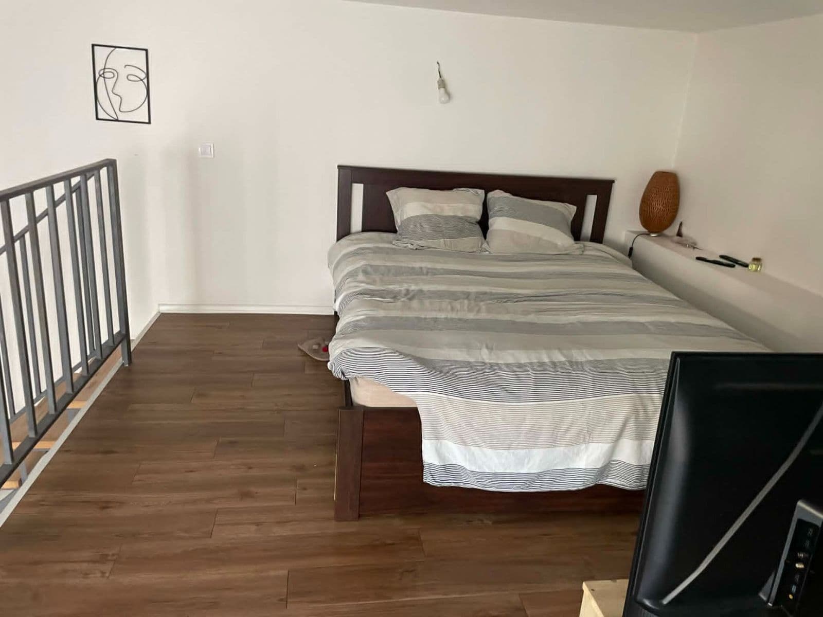 Pronájem bytu 1+kk 60 m², Roháčova, Praha, Praha Pronájem bytu 1+kk 60 m², Roháčova, Praha, Praha
