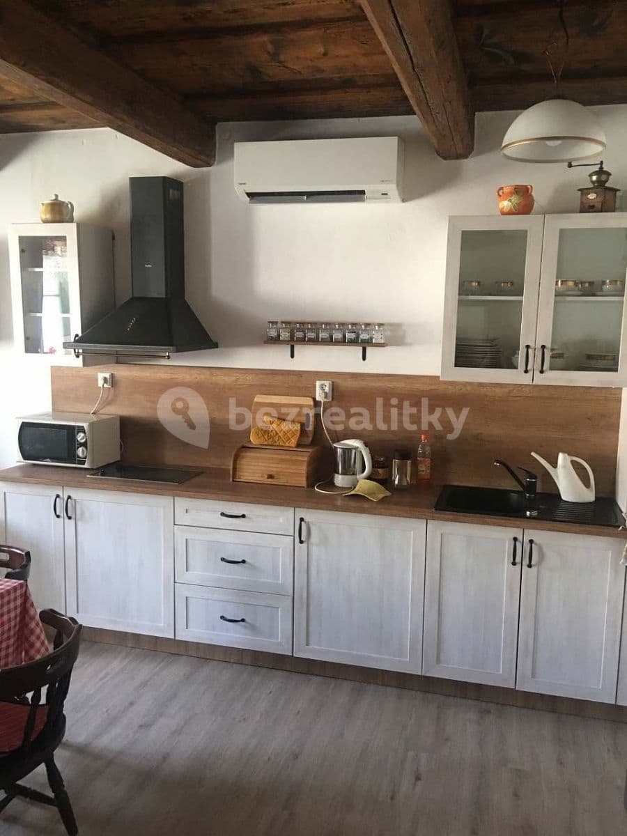 Pronájem chaty, chalupy, Újezdec, Pardubický kraj Pronájem chaty, chalupy, Újezdec, Pardubický kraj