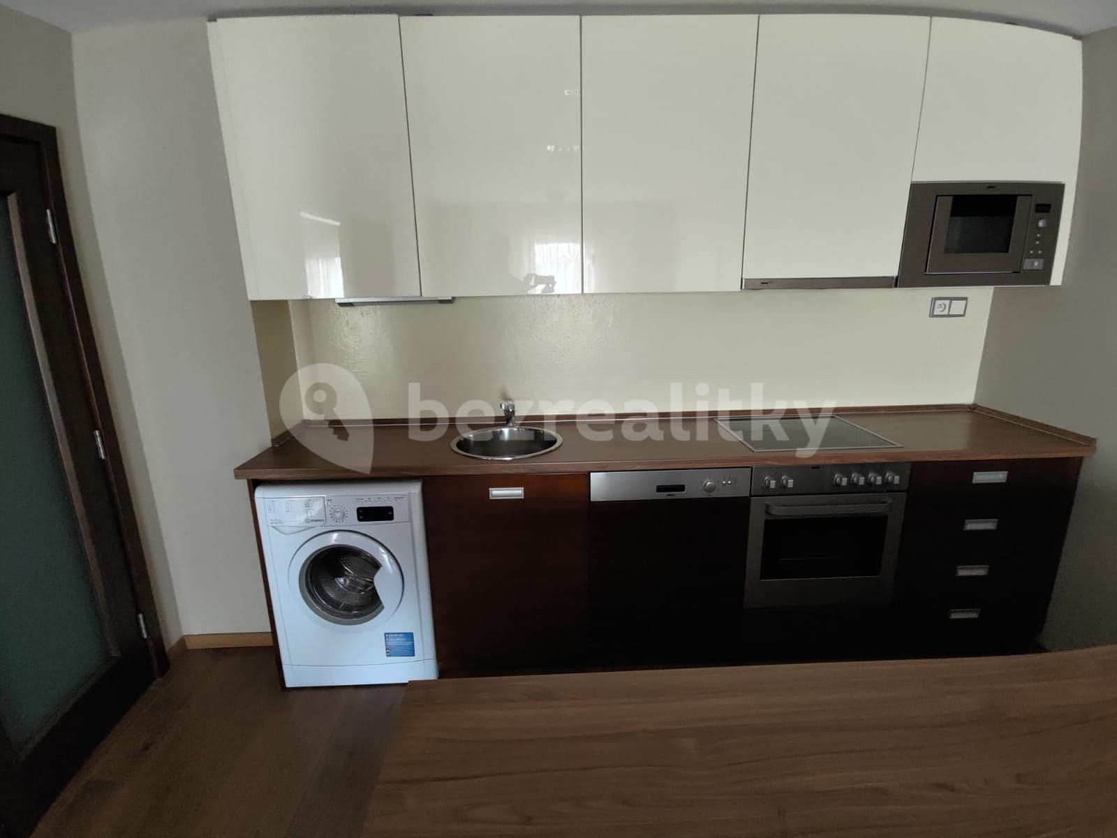 Pronájem bytu 3+kk 78 m², U Borského parku, Plzeň, Plzeňský kraj Pronájem bytu 3+kk 78 m², U Borského parku, Plzeň, Plzeňský kraj