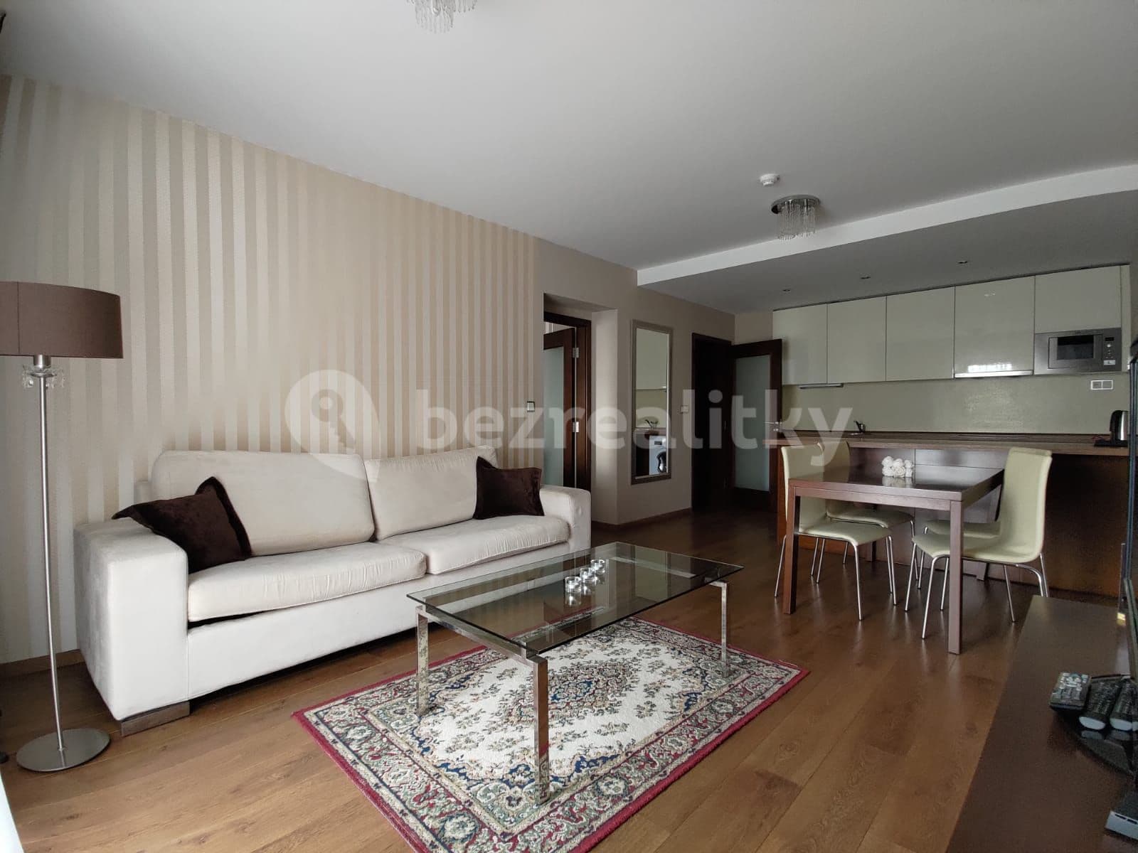 Pronájem bytu 3+kk 78 m², U Borského parku, Plzeň, Plzeňský kraj Pronájem bytu 3+kk 78 m², U Borského parku, Plzeň, Plzeňský kraj