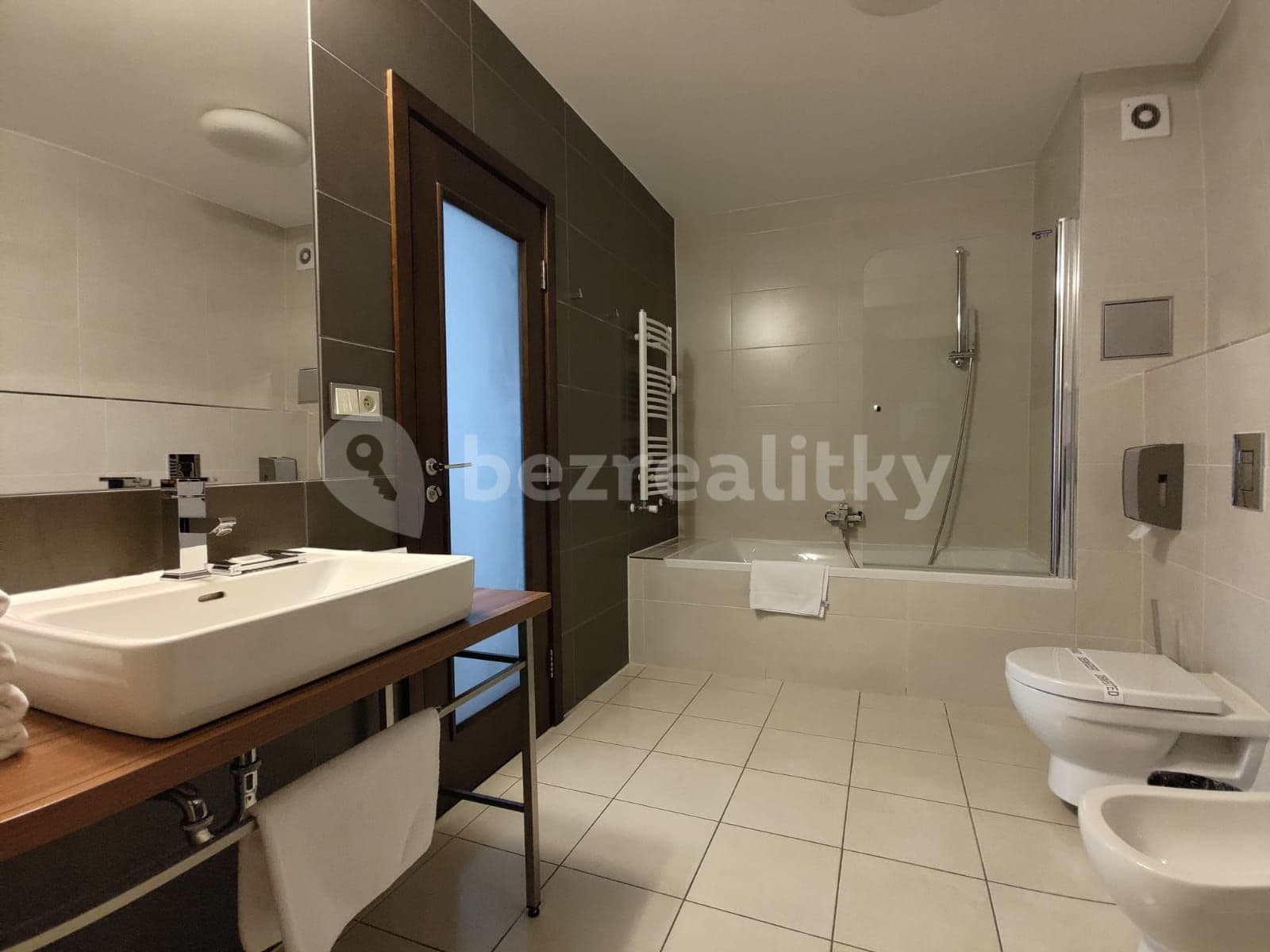 Pronájem bytu 3+kk 78 m², U Borského parku, Plzeň, Plzeňský kraj Pronájem bytu 3+kk 78 m², U Borského parku, Plzeň, Plzeňský kraj