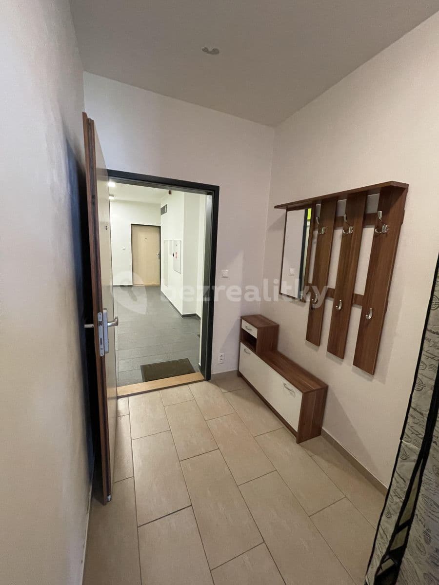 Pronájem bytu 2+kk 73 m², Jantarová, Ostrava, Moravskoslezský kraj Pronájem bytu 2+kk 73 m², Jantarová, Ostrava, Moravskoslezský kraj