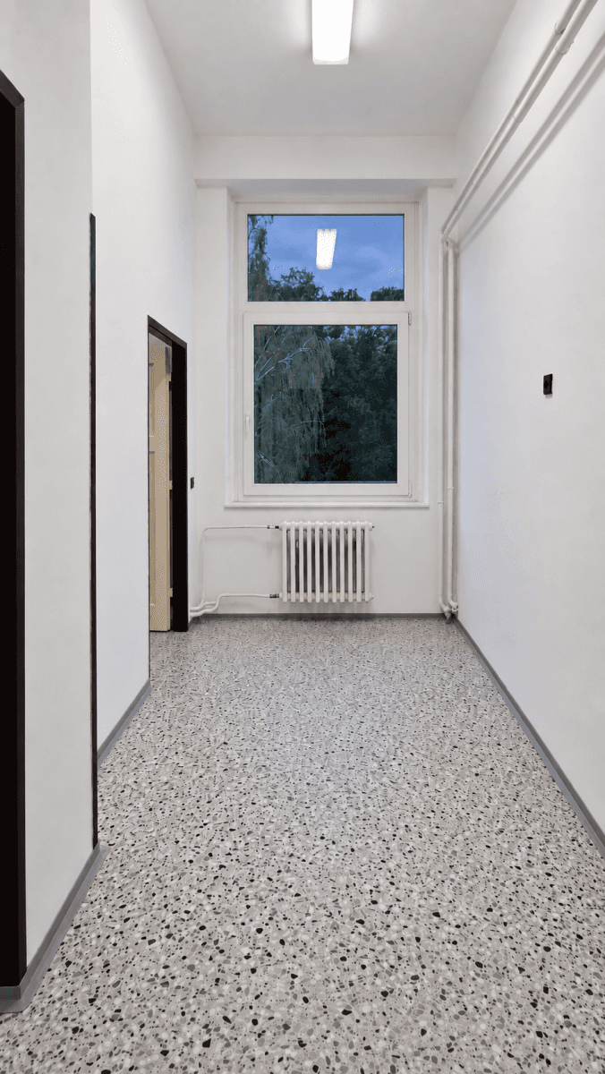 Pronájem kanceláře 18 m², Podnikatelská, Praha, Praha Pronájem kanceláře 18 m², Podnikatelská, Praha, Praha