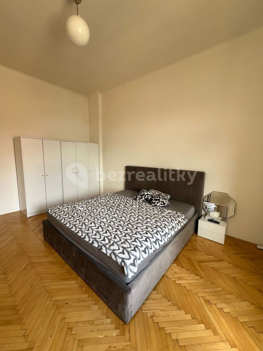 Pronájem bytu 1+1 40 m², Na Výtoni, Praha, Praha Pronájem bytu 1+1 40 m², Na Výtoni, Praha, Praha