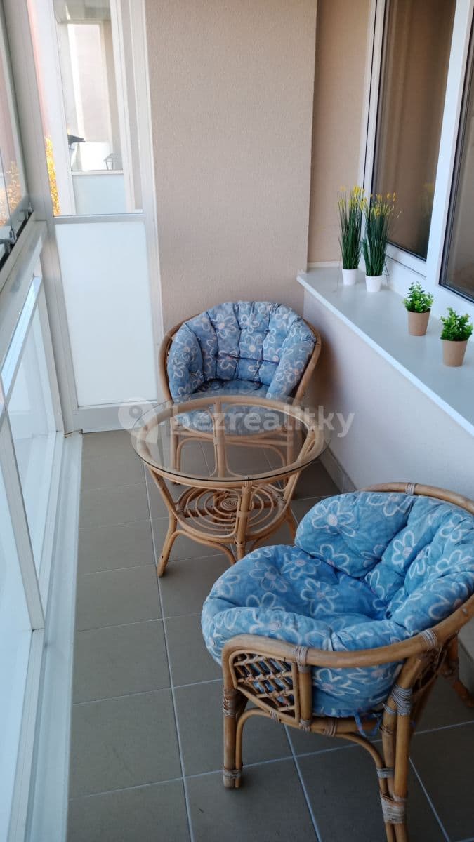 Pronájem bytu 2+kk 46 m², Ukrajinská, Brno, Jihomoravský kraj Pronájem bytu 2+kk 46 m², Ukrajinská, Brno, Jihomoravský kraj