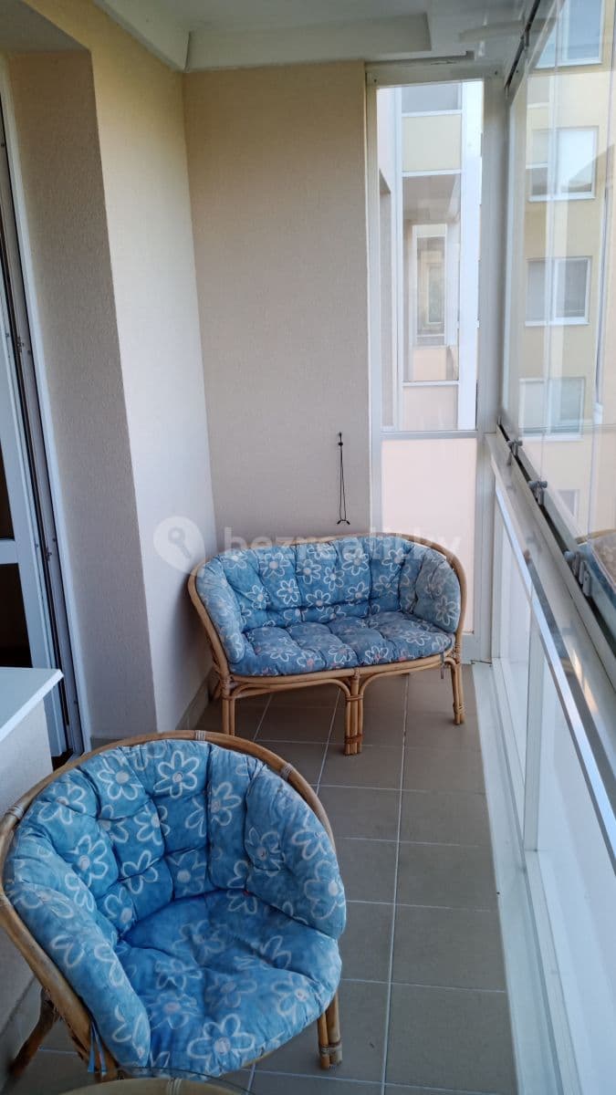 Pronájem bytu 2+kk 46 m², Ukrajinská, Brno, Jihomoravský kraj Pronájem bytu 2+kk 46 m², Ukrajinská, Brno, Jihomoravský kraj
