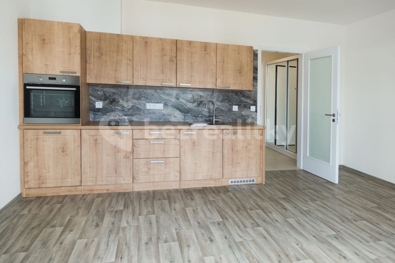 Pronájem bytu 1+kk 32 m², Kloudova, Praha, Praha Pronájem bytu 1+kk 32 m², Kloudova, Praha, Praha