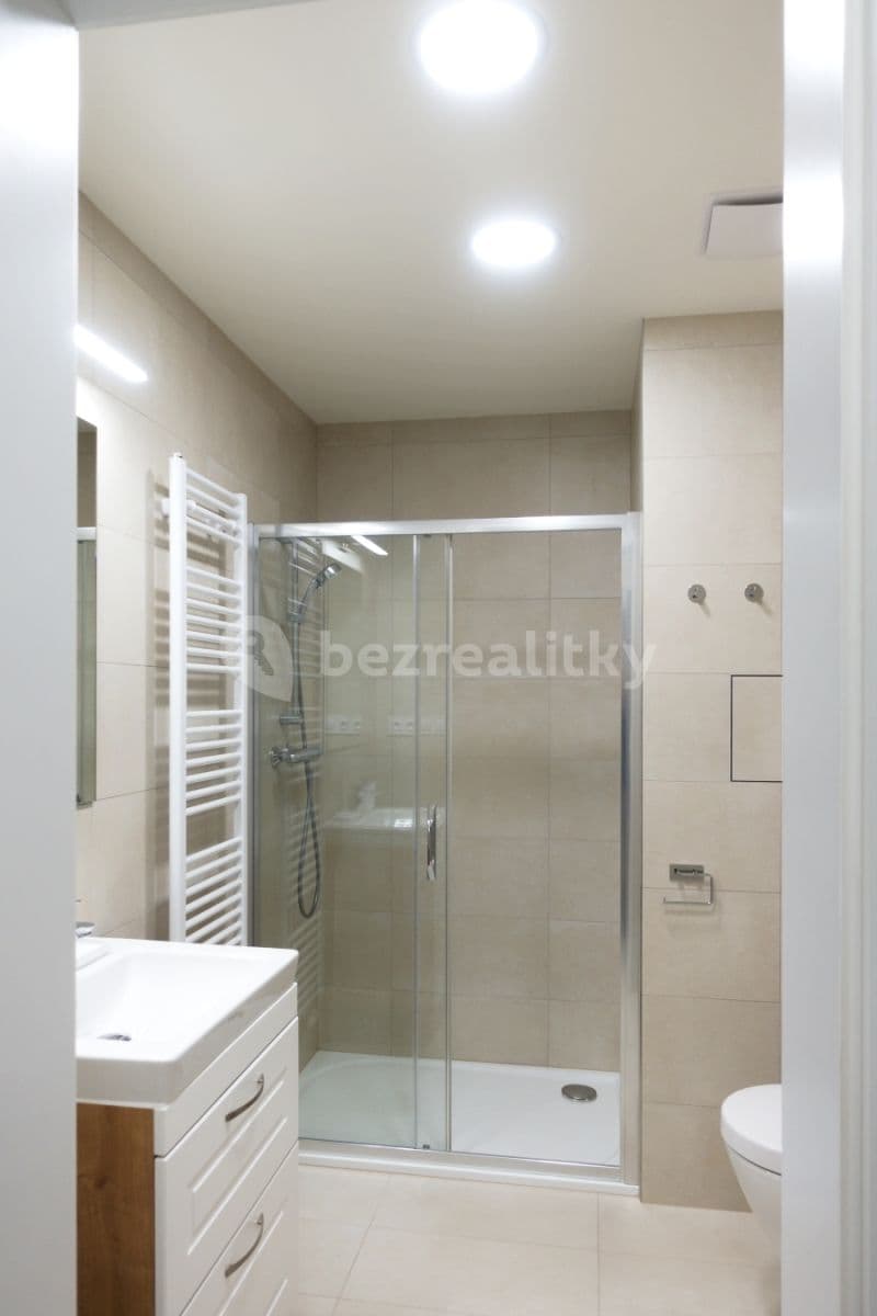 Pronájem bytu 1+kk 32 m², Kloudova, Praha, Praha Pronájem bytu 1+kk 32 m², Kloudova, Praha, Praha