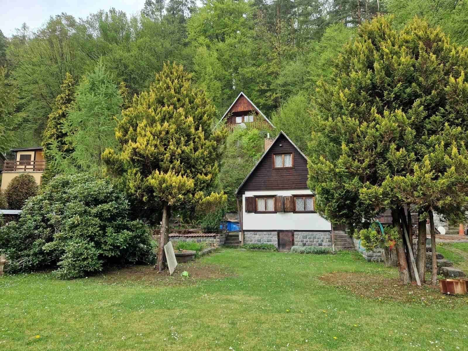 Prodej chaty, chalupy 100 m², pozemek 1.000 m², Černé Voděrady, Středočeský kraj Prodej chaty, chalupy 100 m², pozemek 1.000 m², Černé Voděrady, Středočeský kraj