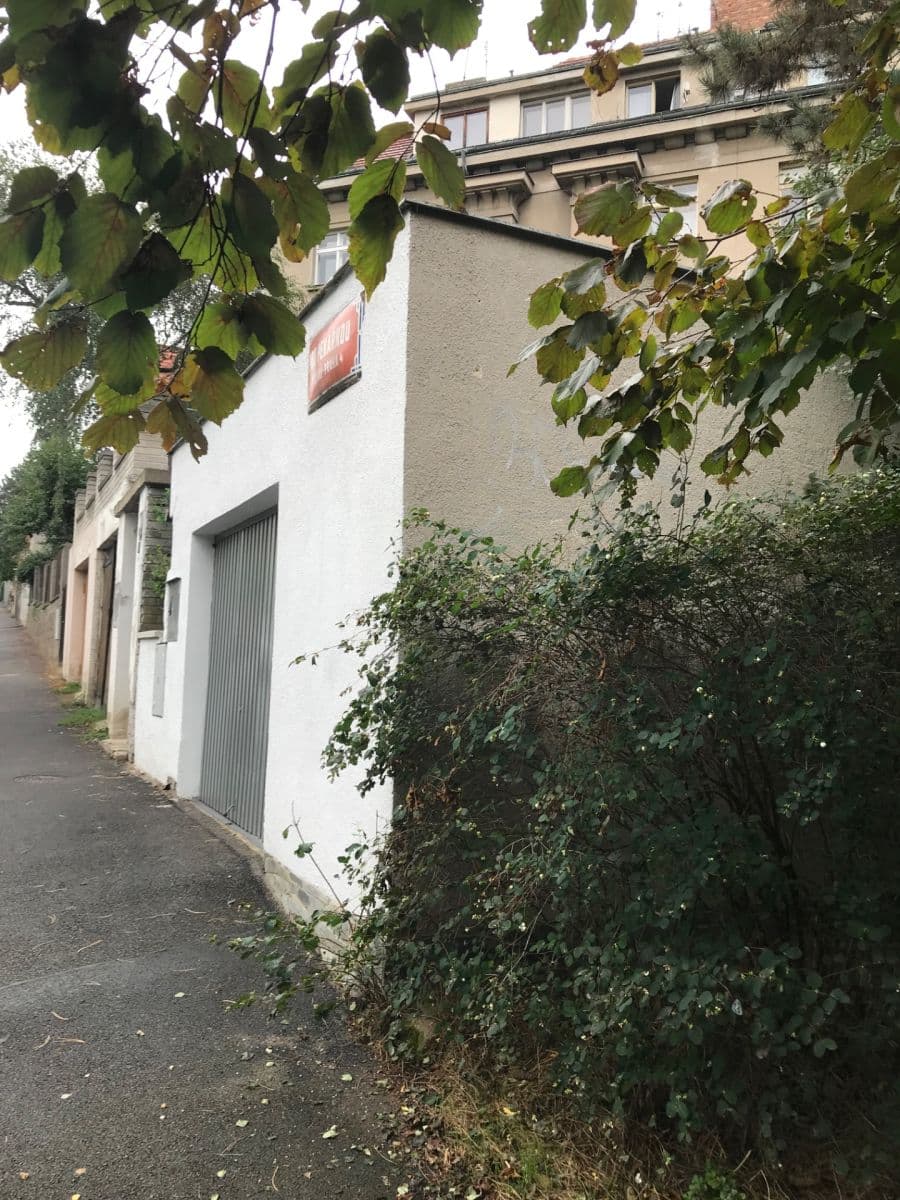 Prodej nebytového prostoru 27 m², Pod Pekařkou, Praha, Praha Prodej nebytového prostoru 27 m², Pod Pekařkou, Praha, Praha