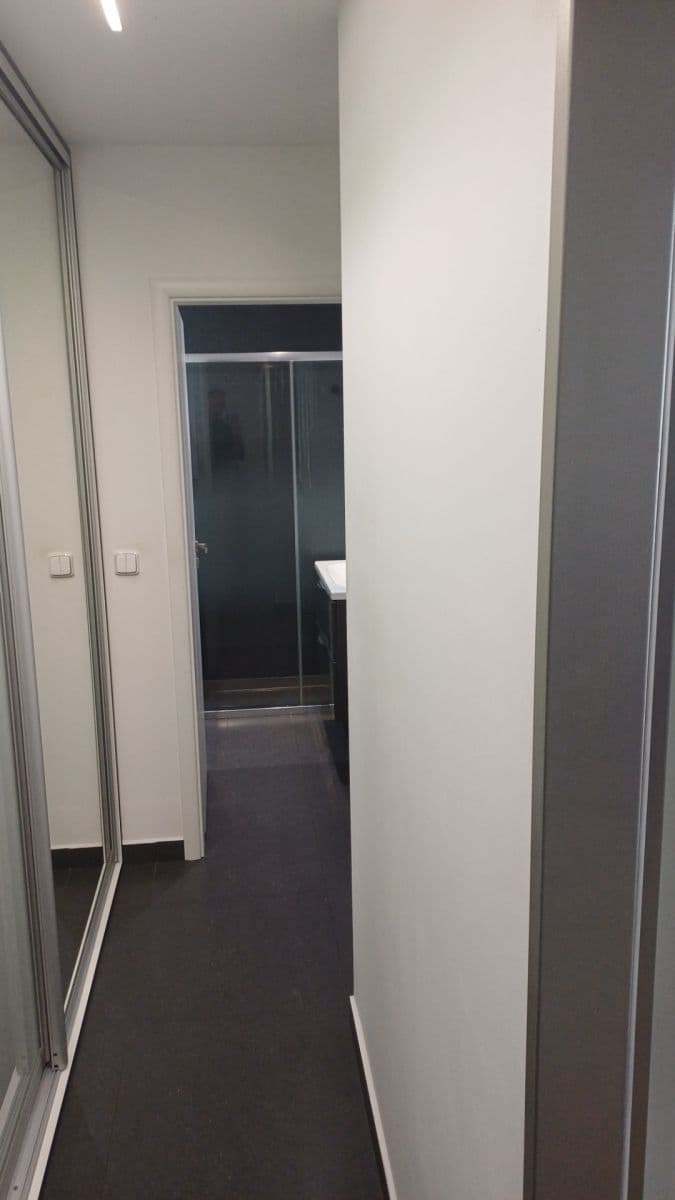 Pronájem bytu 2+kk 60 m², Bulharská, Praha, Praha Pronájem bytu 2+kk 60 m², Bulharská, Praha, Praha