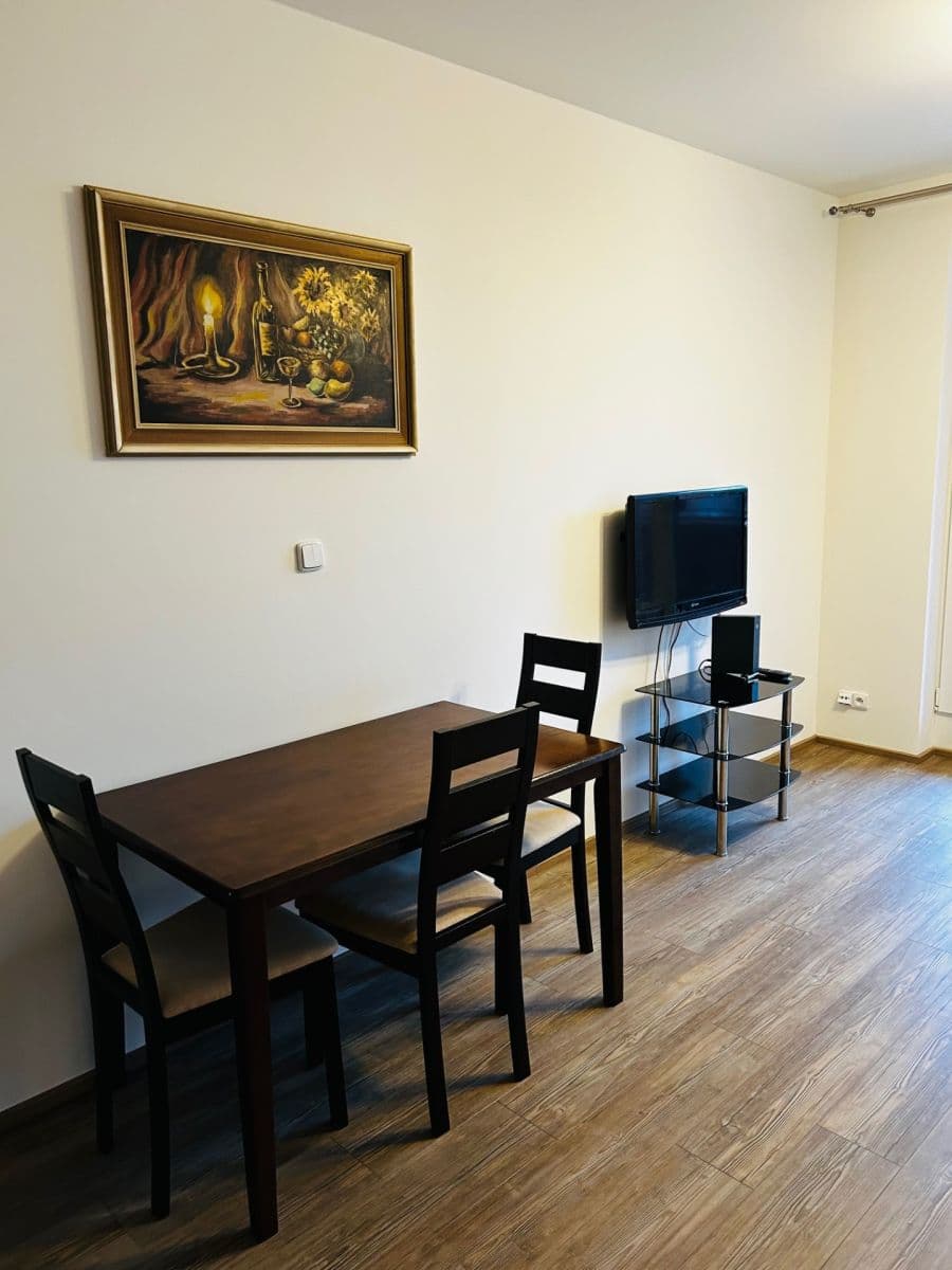 Pronájem bytu 2+kk 55 m², Pod Harfou, Praha, Praha Pronájem bytu 2+kk 55 m², Pod Harfou, Praha, Praha