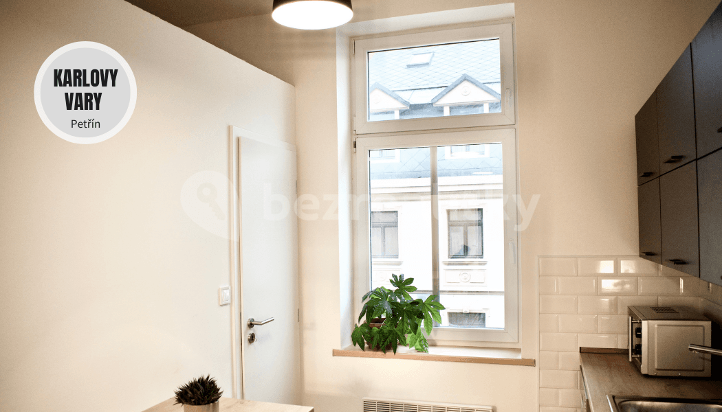 Pronájem bytu 2+kk 45 m², Petřín, Karlovy Vary, Karlovarský kraj Pronájem bytu 2+kk 45 m², Petřín, Karlovy Vary, Karlovarský kraj