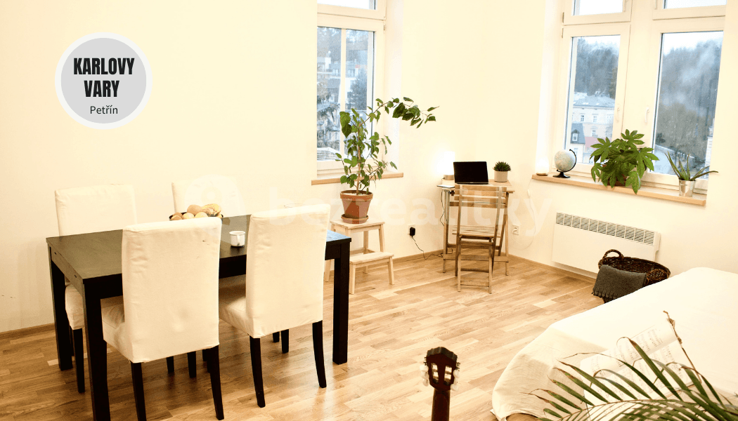 Pronájem bytu 2+kk 45 m², Petřín, Karlovy Vary, Karlovarský kraj Pronájem bytu 2+kk 45 m², Petřín, Karlovy Vary, Karlovarský kraj
